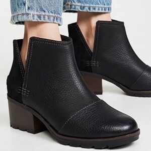 Sorel Cate Cut Out Leather Black Boots Size 6